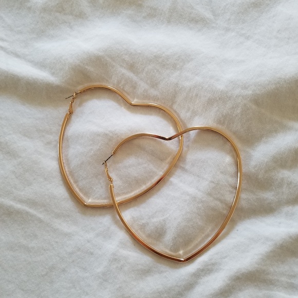 Heart Shaped Earrings - Picture 1 of 3